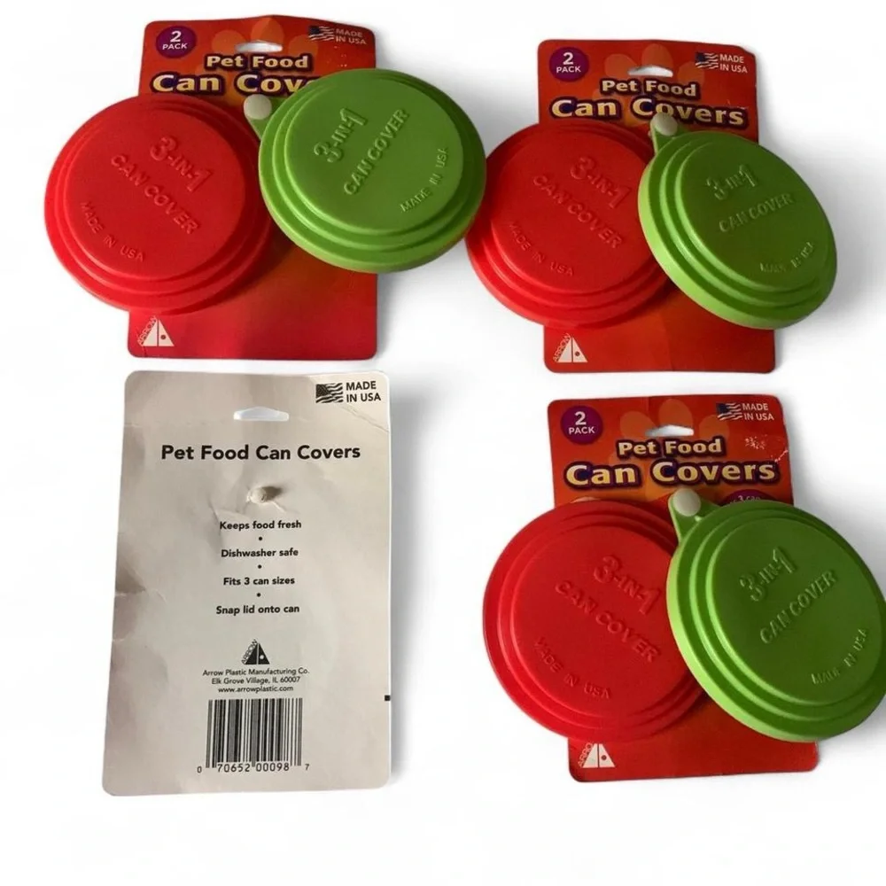 Pet Food Can Covers - Red and Green